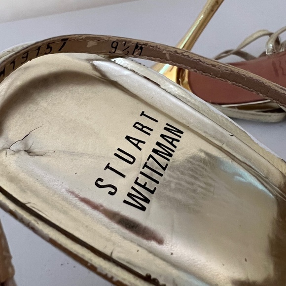 Stuart Weitzman size 9.5 gold high heel sandals - Picture 6 of 11
